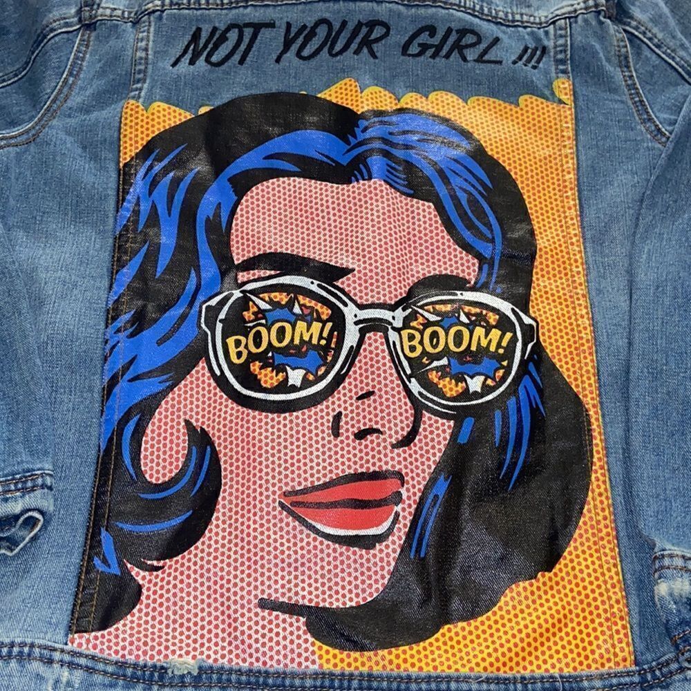 Gianni Bini Boom Not your girl Graphic Denim Jacket Ladies Large - Picture 2 of 5
